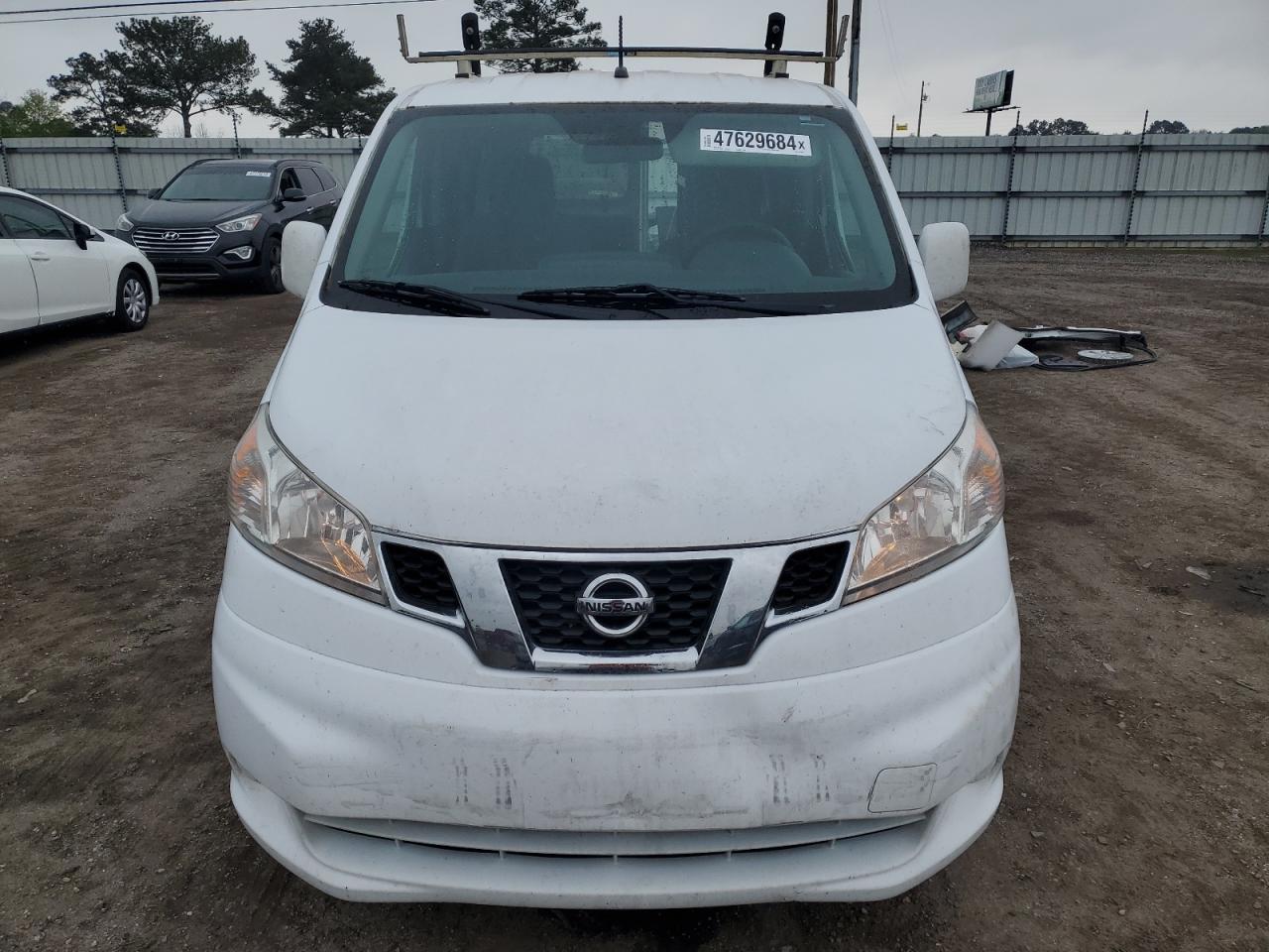 Photo 4 VIN: 3N6CM0KN8HK701669 - NISSAN NV 