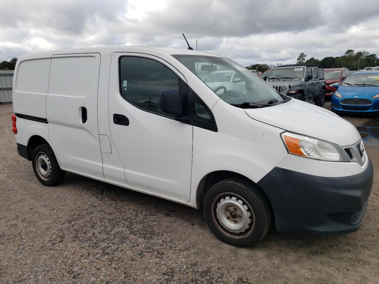 Photo 3 VIN: 3N6CM0KN8HK714812 - NISSAN NV 