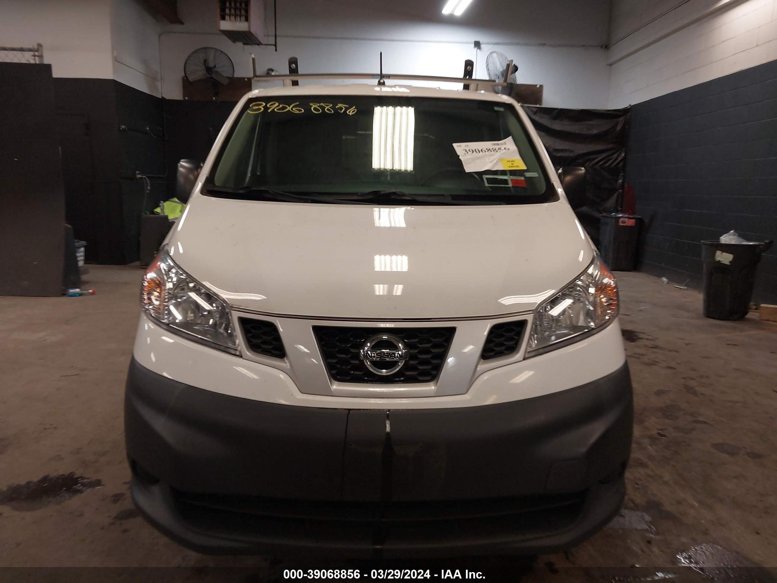 Photo 11 VIN: 3N6CM0KN8JK701340 - NISSAN NV200 