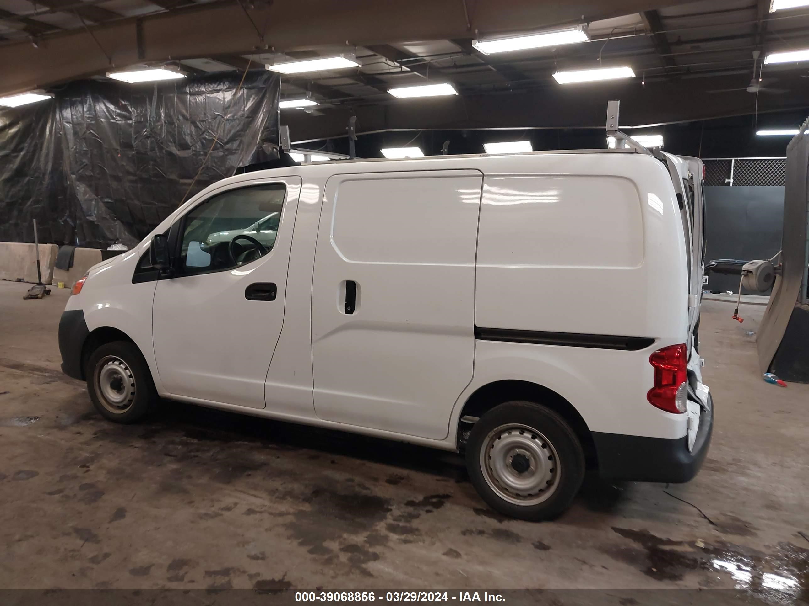 Photo 13 VIN: 3N6CM0KN8JK701340 - NISSAN NV200 