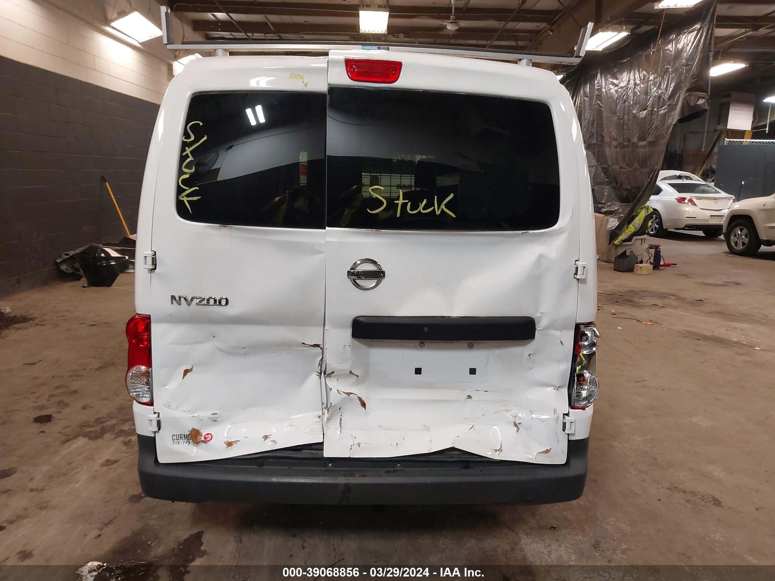 Photo 15 VIN: 3N6CM0KN8JK701340 - NISSAN NV200 