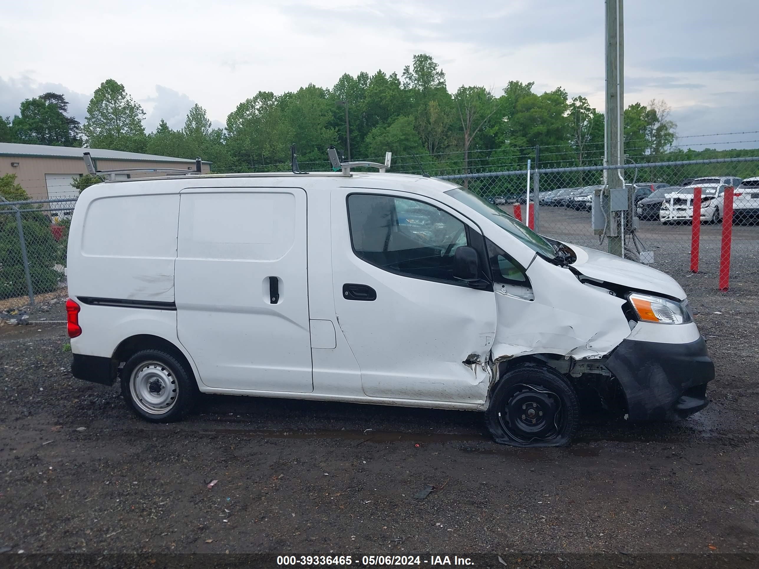 Photo 12 VIN: 3N6CM0KN8KK705857 - NISSAN NV200 