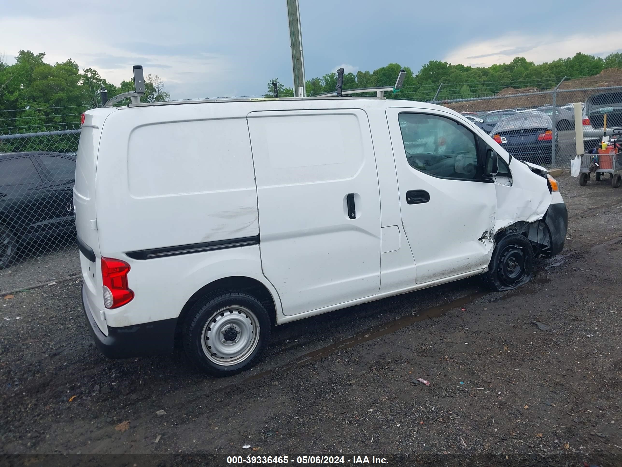 Photo 3 VIN: 3N6CM0KN8KK705857 - NISSAN NV200 