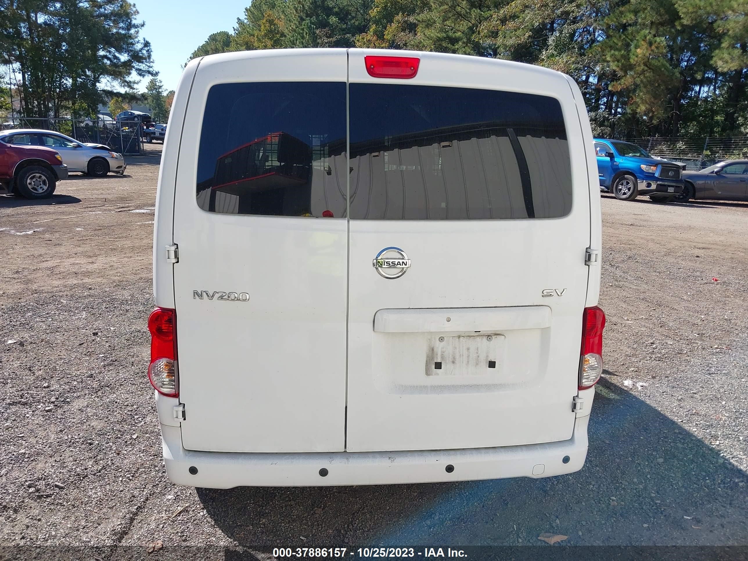 Photo 15 VIN: 3N6CM0KN8LK694568 - NISSAN NV200 