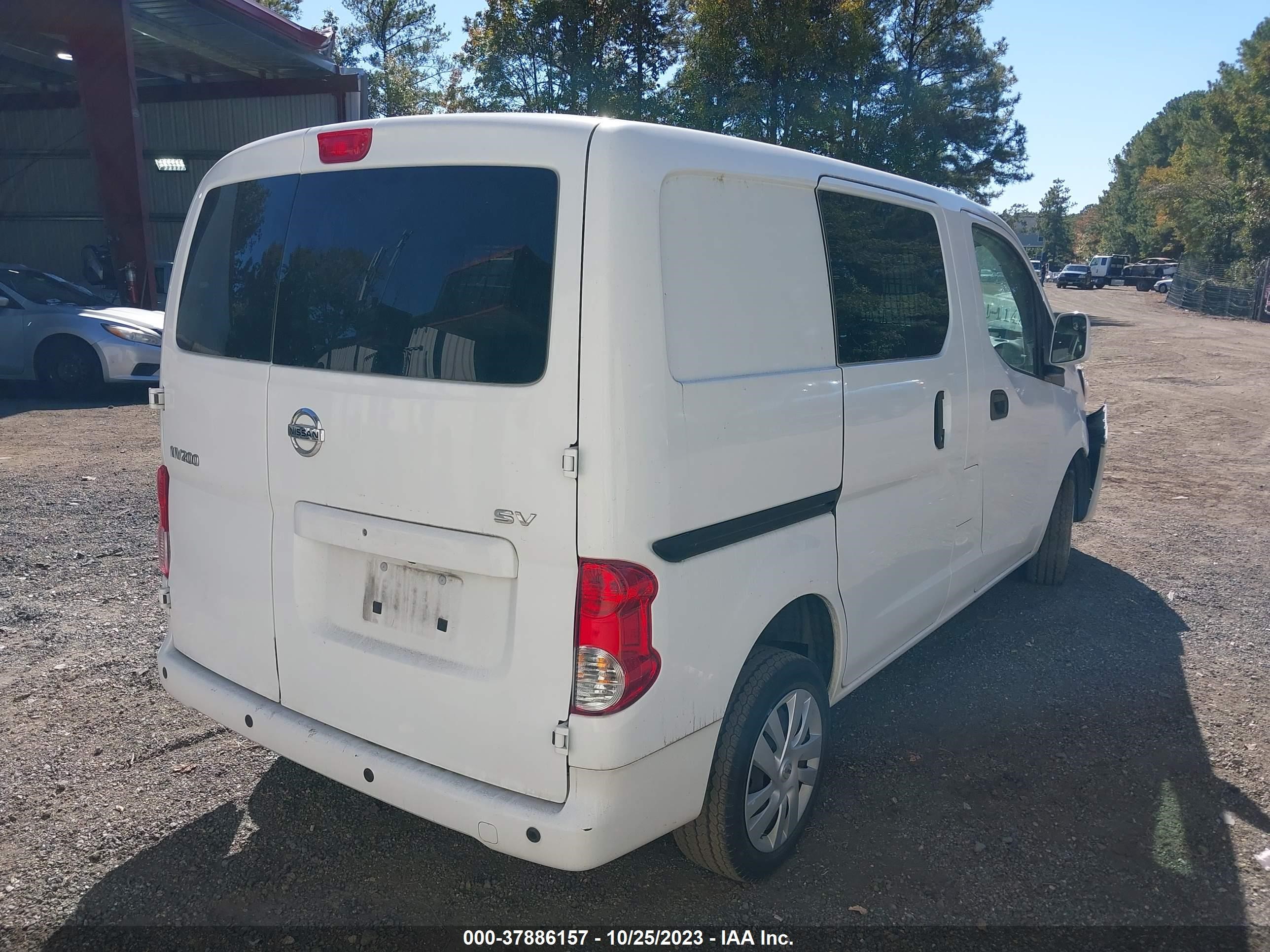 Photo 3 VIN: 3N6CM0KN8LK694568 - NISSAN NV200 