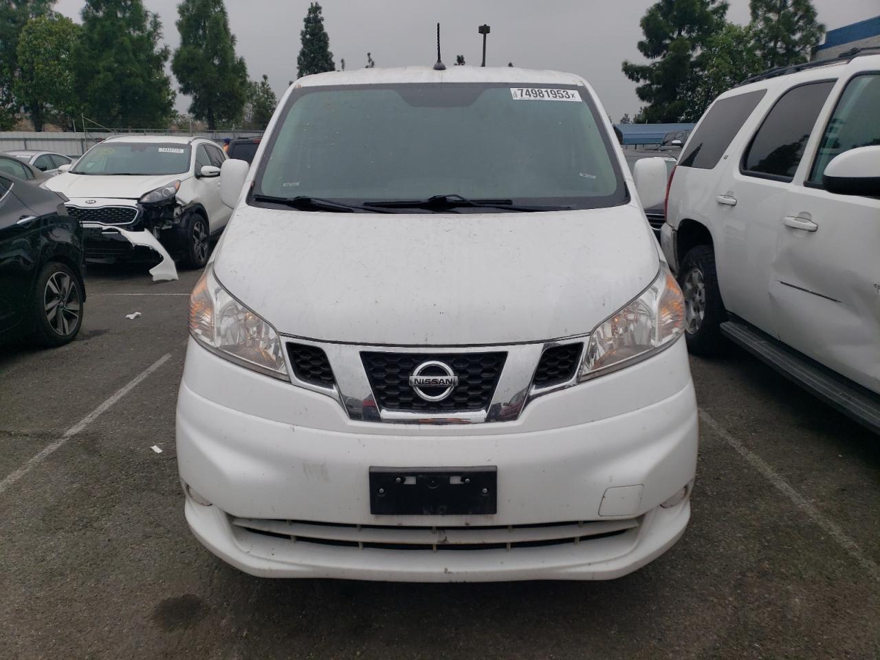 Photo 4 VIN: 3N6CM0KN8LK699317 - NISSAN NV 