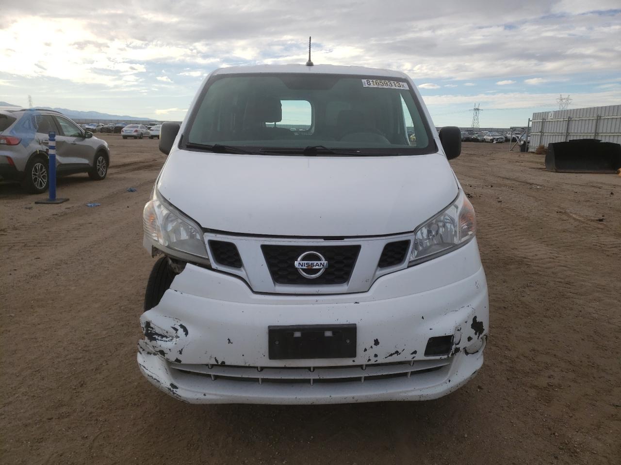 Photo 4 VIN: 3N6CM0KN9FK690582 - NISSAN NV 