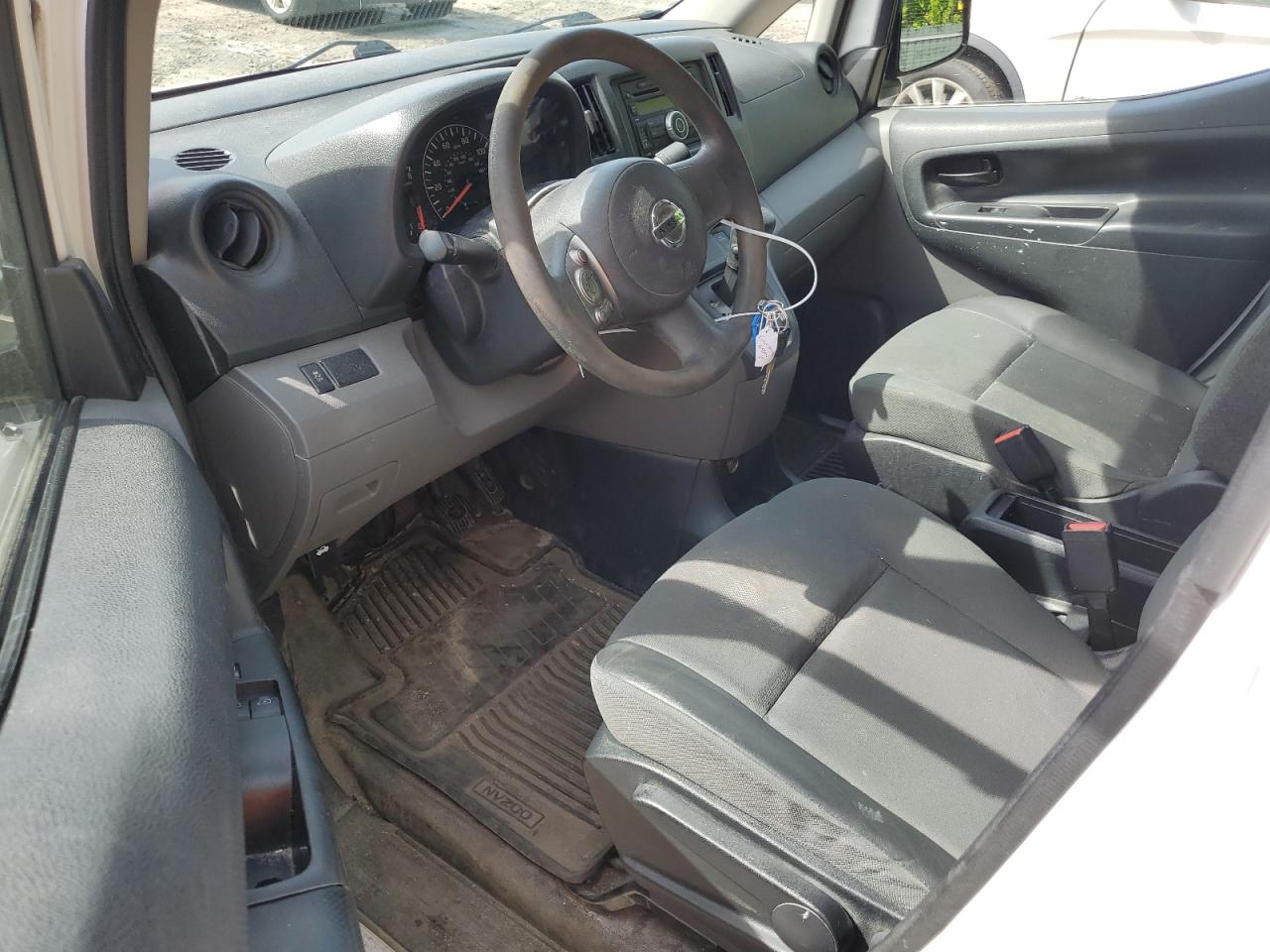 Photo 7 VIN: 3N6CM0KN9GK699168 - NISSAN NV 