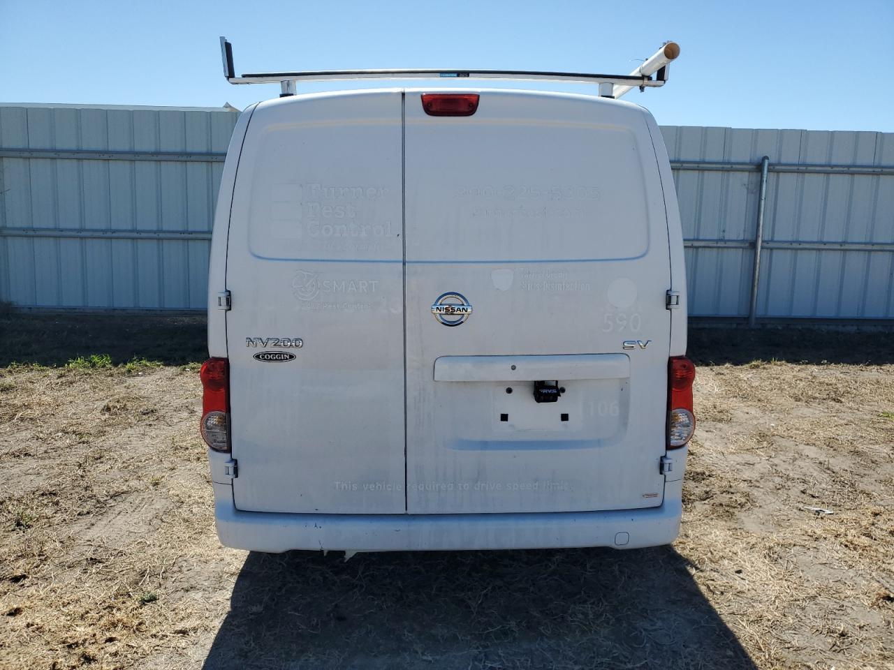 Photo 5 VIN: 3N6CM0KN9HK697230 - NISSAN NV 