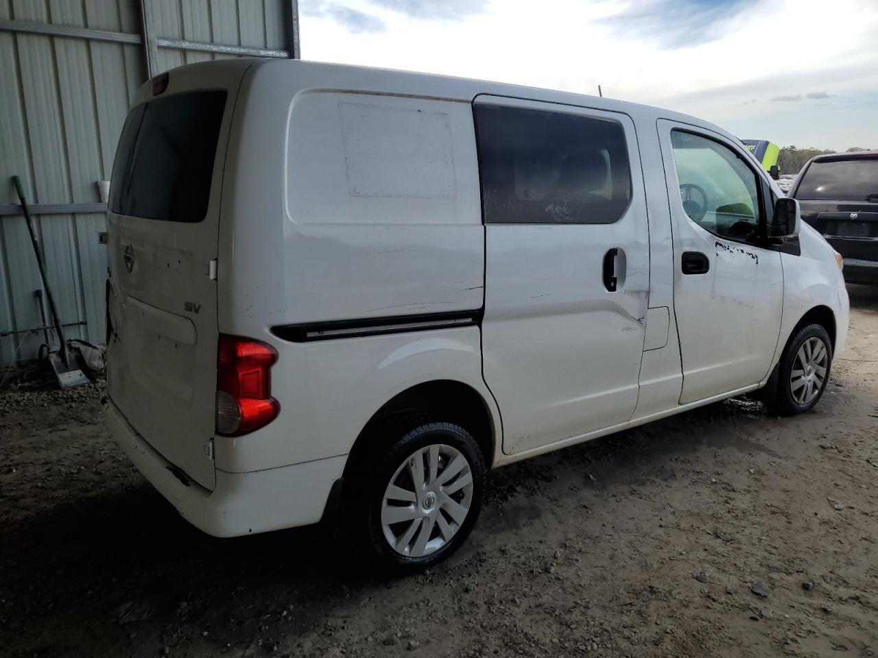 Photo 2 VIN: 3N6CM0KN9HK717055 - NISSAN NV 