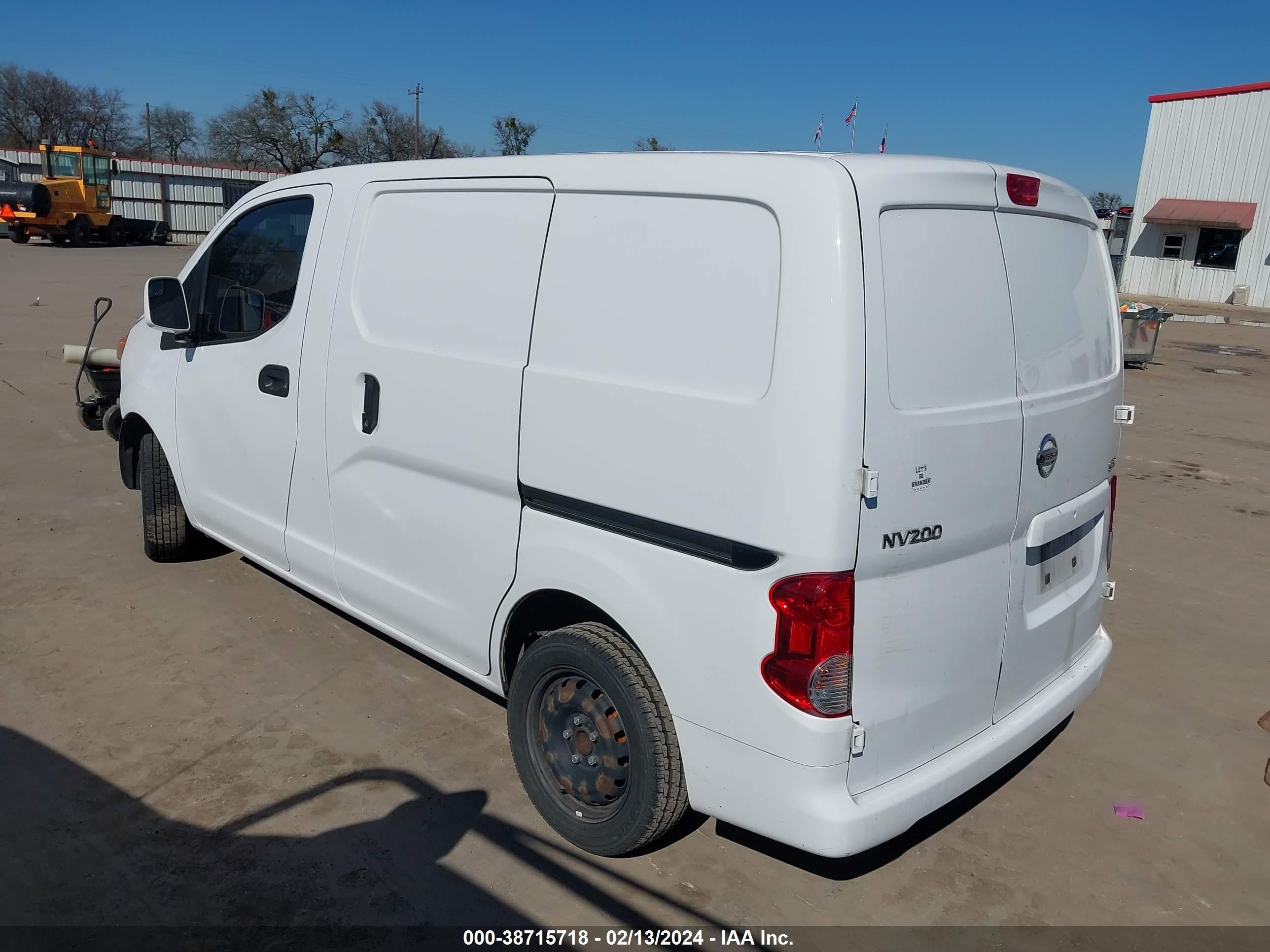 Photo 2 VIN: 3N6CM0KN9KK696540 - NISSAN NV200 