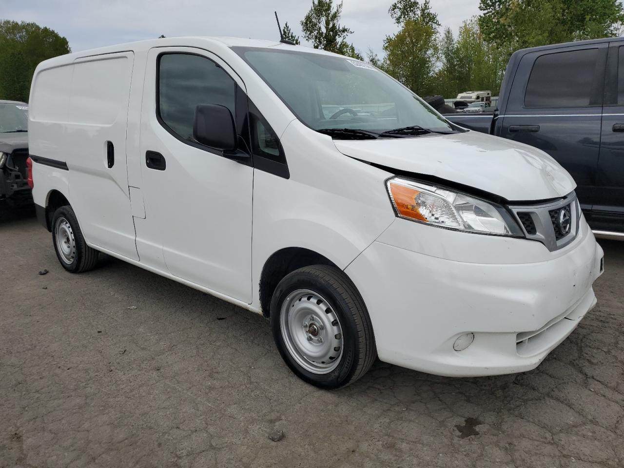 Photo 3 VIN: 3N6CM0KN9LK700703 - NISSAN NV 