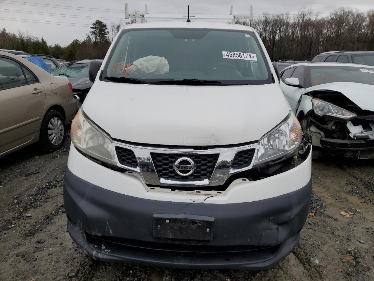 Photo 4 VIN: 3N6CM0KNXFK717014 - NISSAN NV 