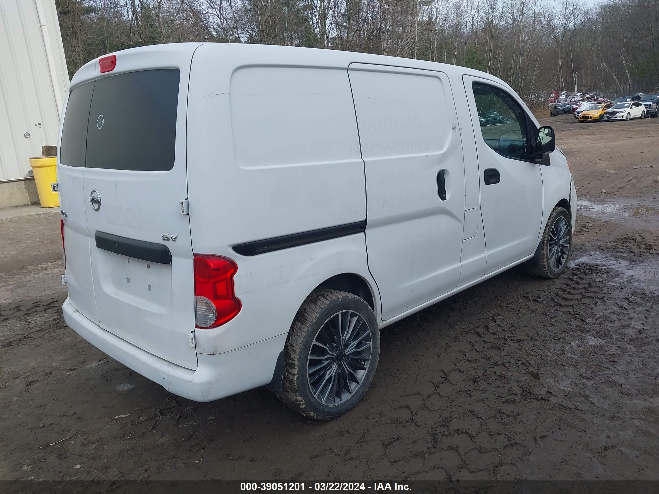 Photo 3 VIN: 3N6CM0KNXFK718177 - NISSAN NV200 