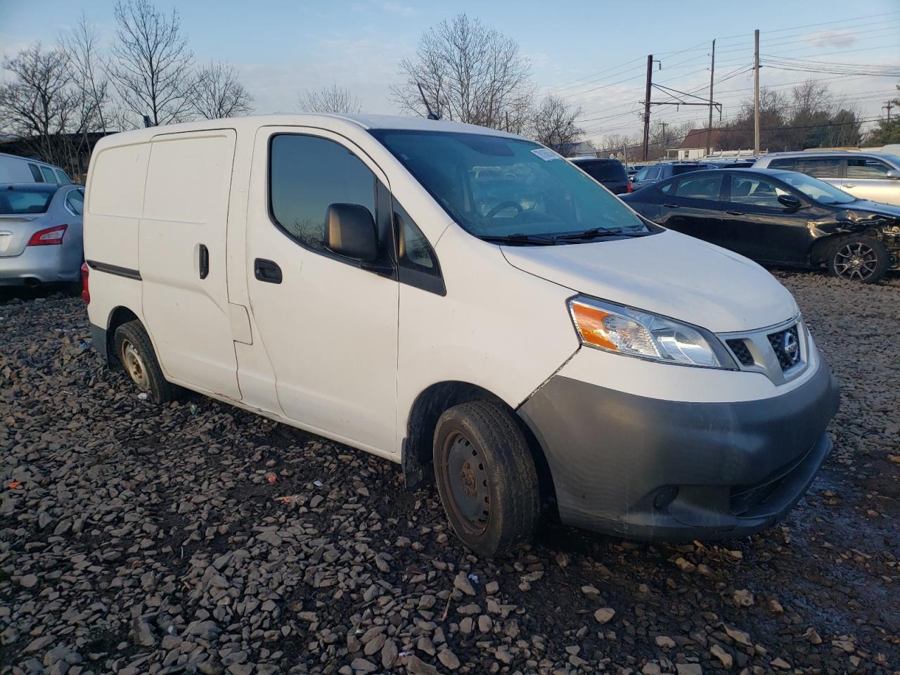 Photo 3 VIN: 3N6CM0KNXHK695423 - NISSAN NV 