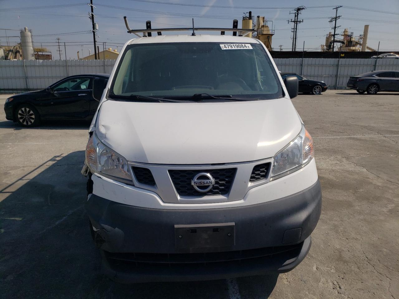 Photo 4 VIN: 3N6CM0KNXHK698533 - NISSAN NV 