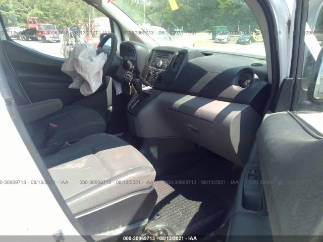 Photo 4 VIN: 3N6CM0KNXHK704072 - NISSAN NV200 COMPACT CARGO 