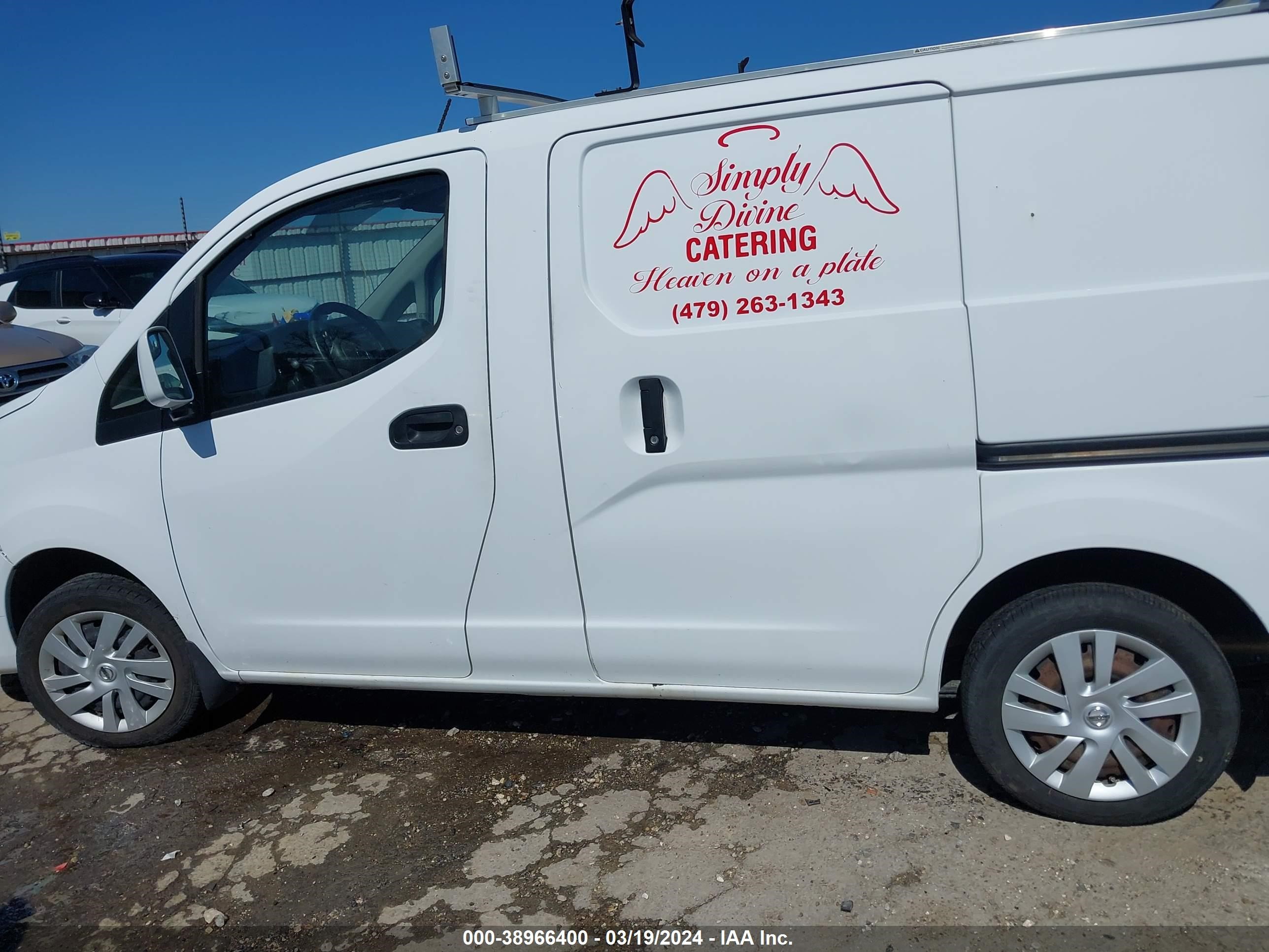 Photo 14 VIN: 3N6CM0KNXHK710082 - NISSAN NV200 