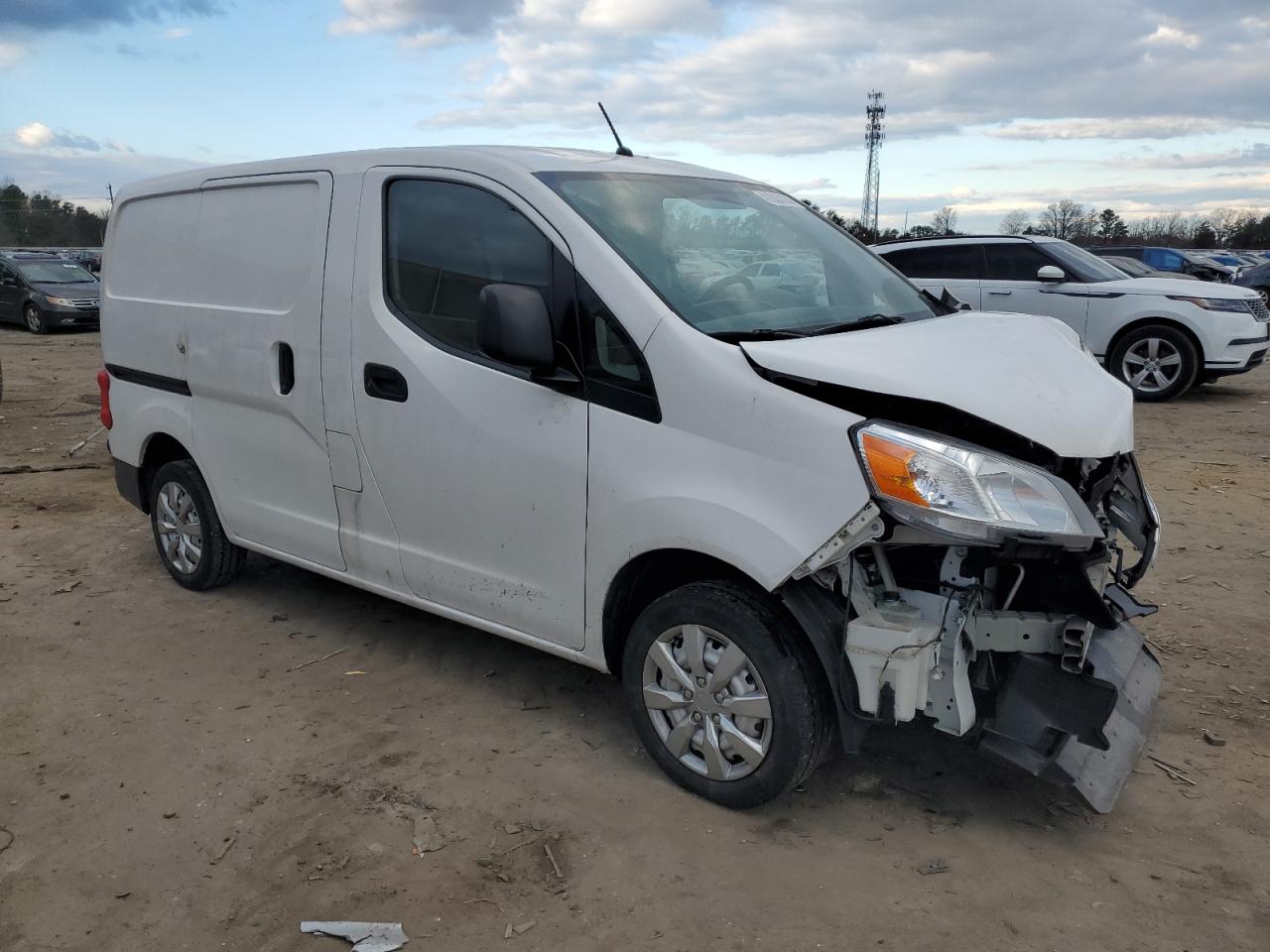 Photo 3 VIN: 3N6CM0KNXHK721745 - NISSAN NV 