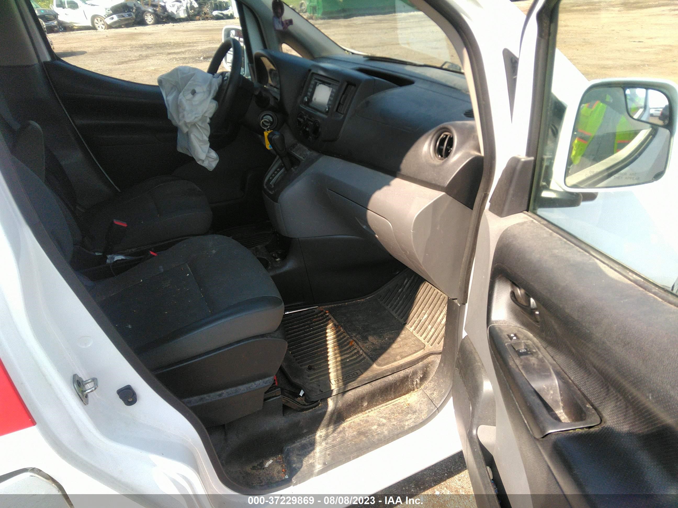 Photo 4 VIN: 3N6CM0KNXJK701565 - NISSAN NV200 