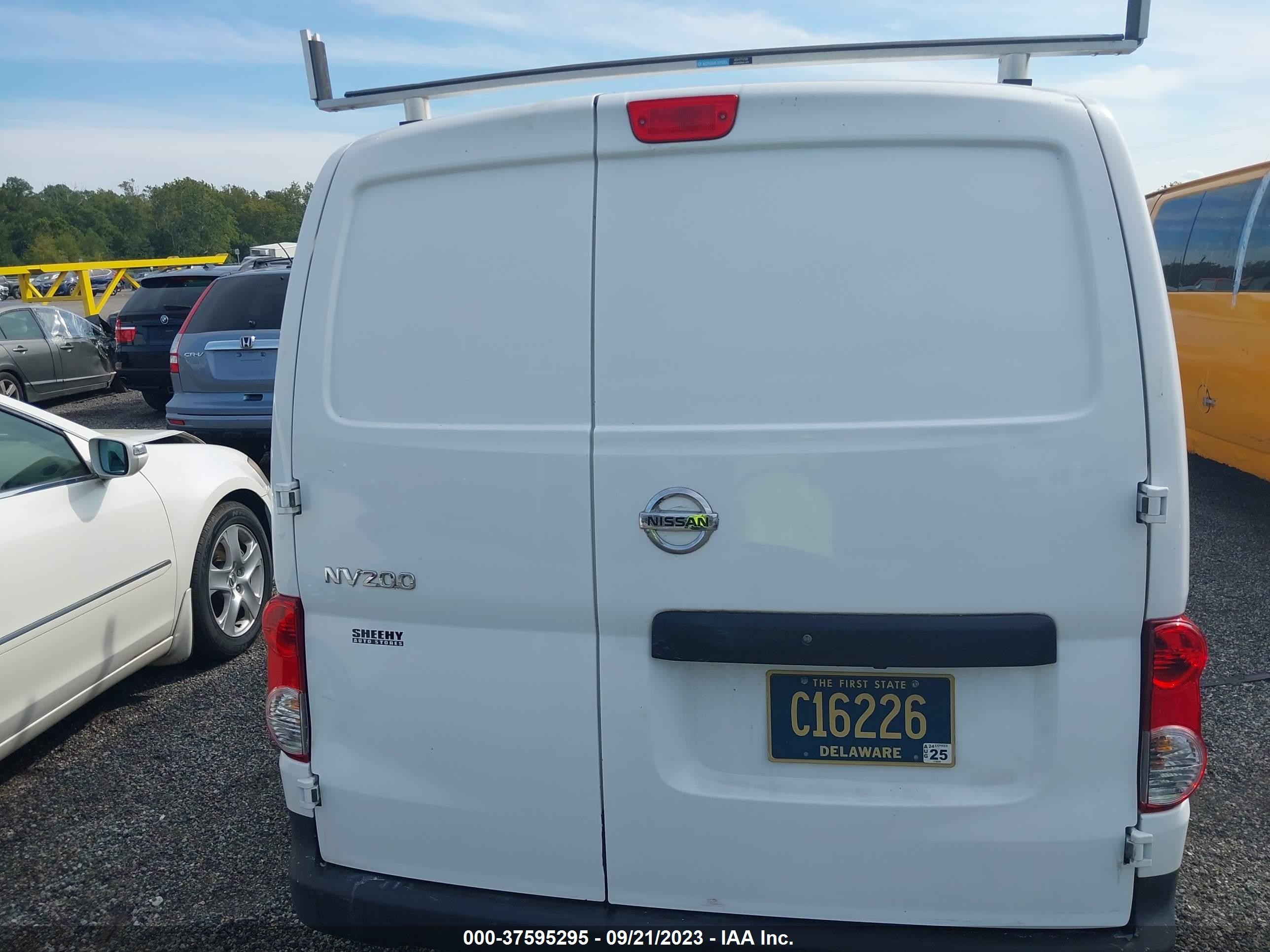 Photo 16 VIN: 3N6CM0KNXKK700899 - NISSAN NV200 