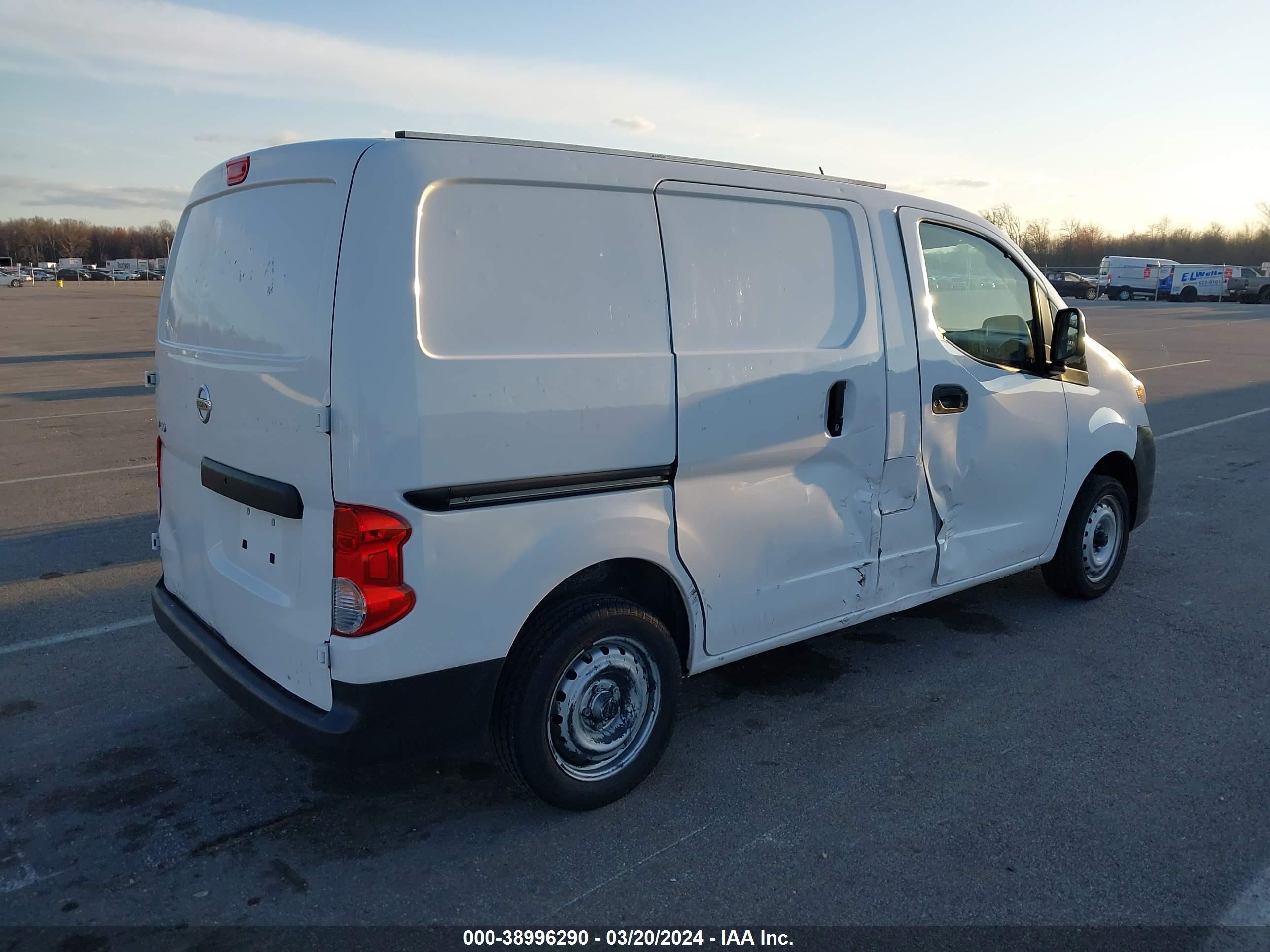 Photo 3 VIN: 3N6CM0KNXKK707559 - NISSAN NV200 