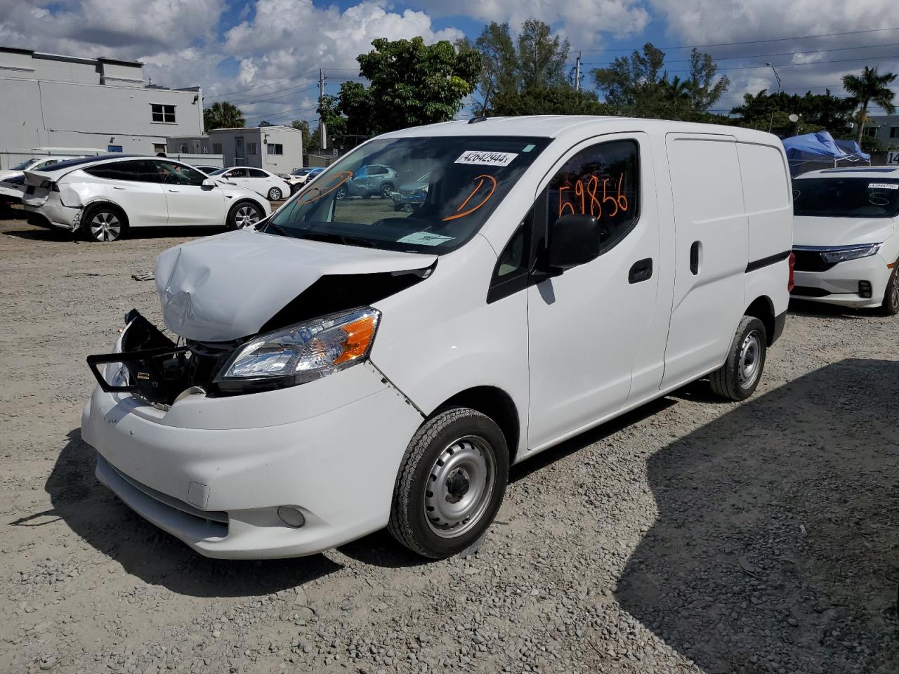 Photo 0 VIN: 3N6CM0KNXMK696307 - NISSAN NV 