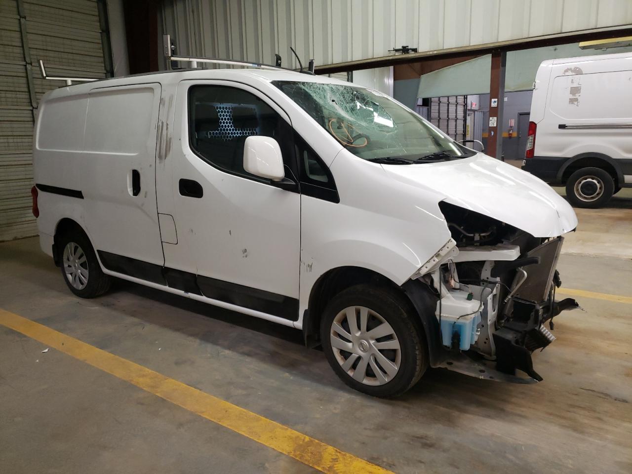 Photo 3 VIN: 3N6CMDKN8LK690780 - NISSAN NV 