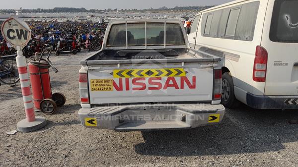 Photo 8 VIN: 3N6DD23X1FK040001 - NISSAN PICKUP 