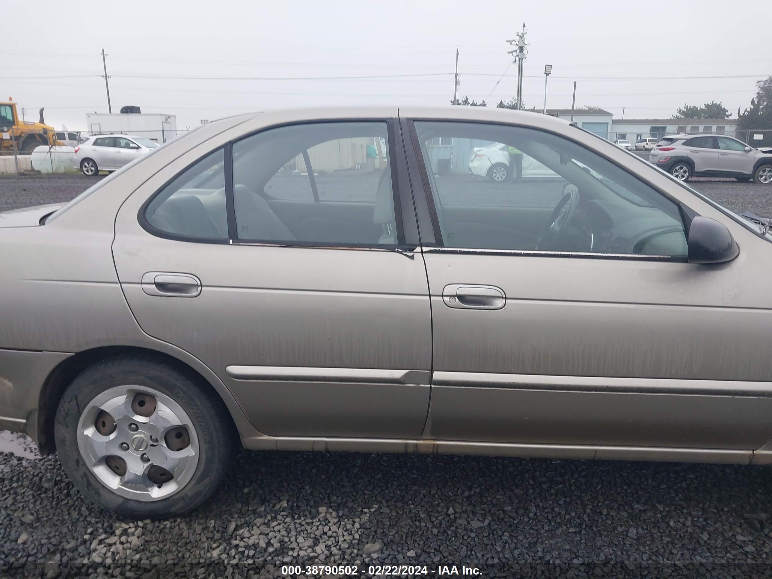 Photo 12 VIN: 3NICB51D061543398 - NISSAN SENTRA 