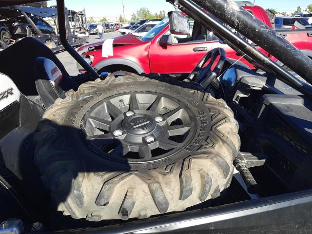 Photo 4 VIN: 3NSN4E921LF799027 - POLARIS RZR XP 4 T 