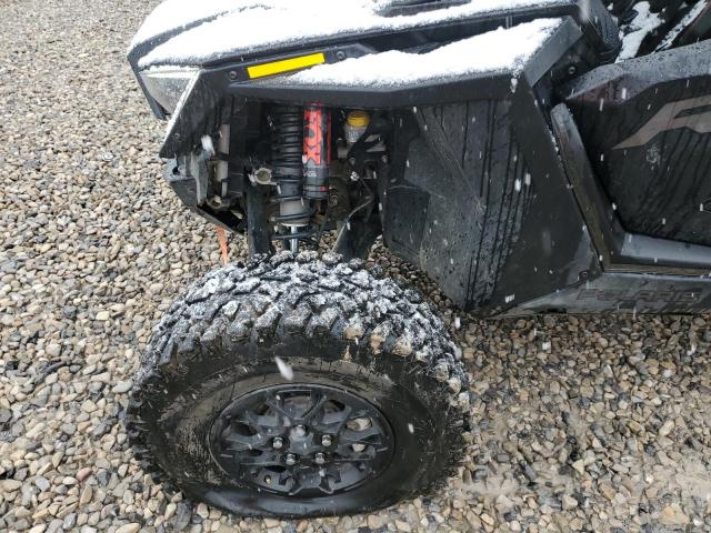 Photo 8 VIN: 3NSRML2K9NG375737 - POLARIS RZR PRO R 