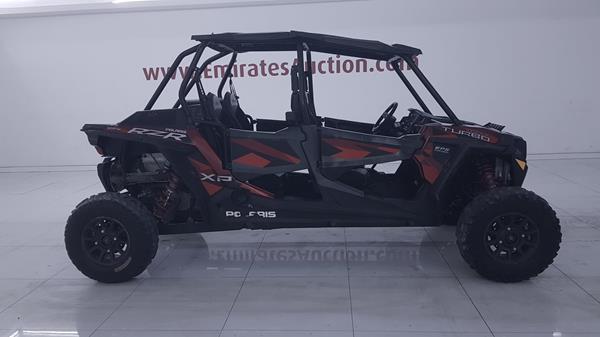 Photo 10 VIN: 3NSVFE921JF944543 - POLARIS RZR 1000CC 