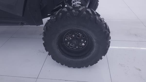 Photo 33 VIN: 3NSVFE990FF369257 - POLARIS RZR 1000CC 