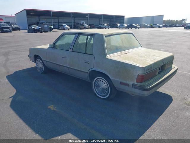 Photo 2 VIN: 3P3BP26C5FV806904 - PLYMOUTH RELIANT 