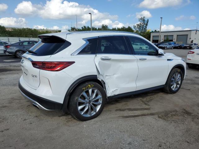 Photo 2 VIN: 3PCAJ5BA0NF109412 - INFINITI QX50 LUXE 