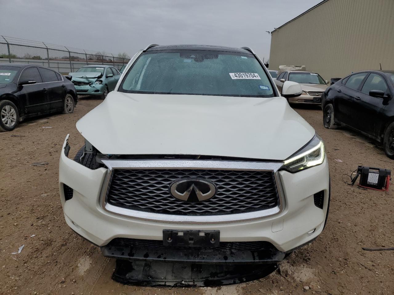 Photo 4 VIN: 3PCAJ5BA3MF113419 - INFINITI QX50 