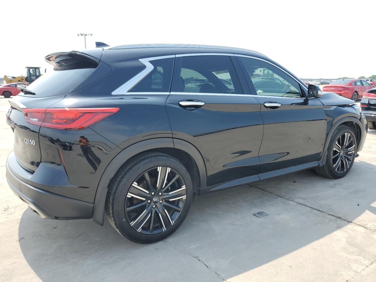 Photo 2 VIN: 3PCAJ5BA9MF116051 - INFINITI QX50 