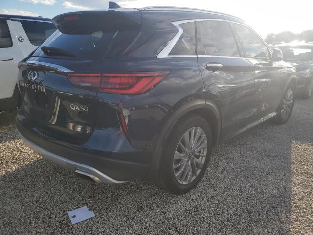 Photo 2 VIN: 3PCAJ5BA9PF122081 - INFINITI QX50 LUXE 