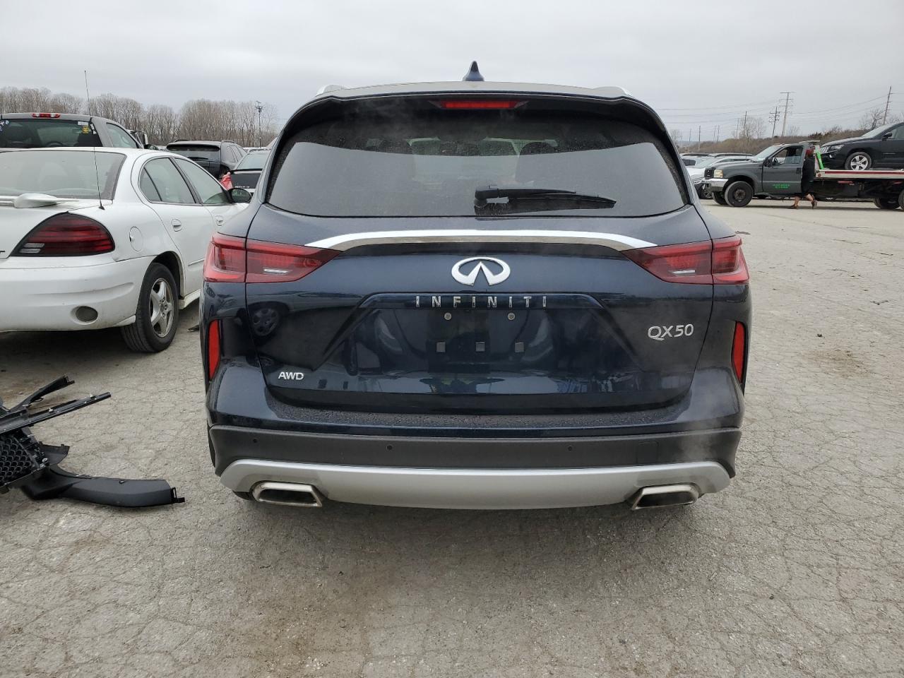 Photo 5 VIN: 3PCAJ5BB1NF117821 - INFINITI QX50 