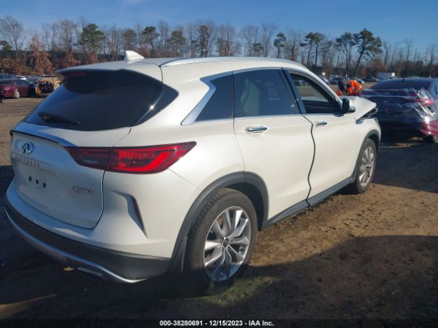 Photo 3 VIN: 3PCAJ5BB7NF109447 - INFINITI QX50 