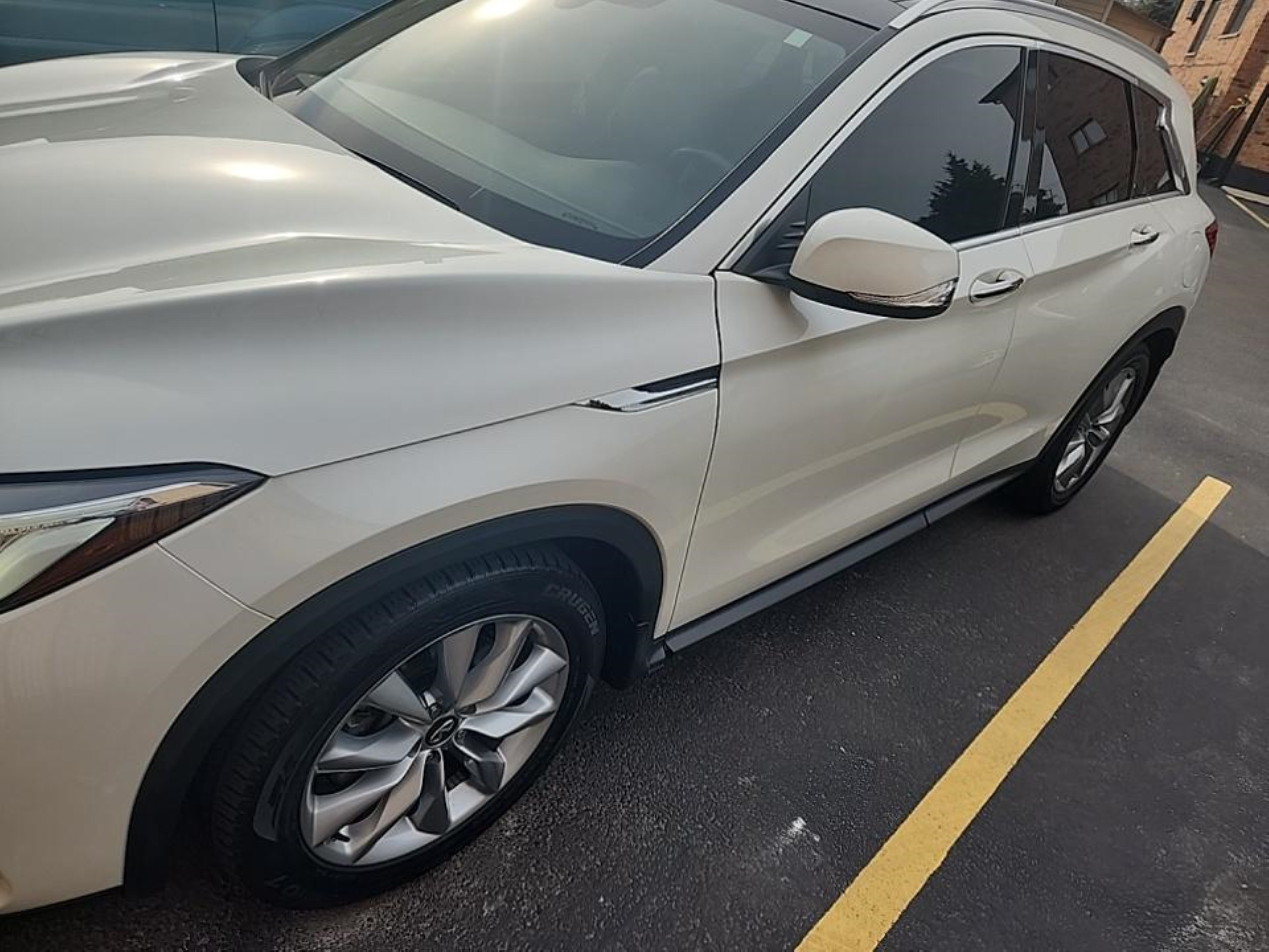 Photo 1 VIN: 3PCAJ5BB8MF109018 - INFINITI QX50 