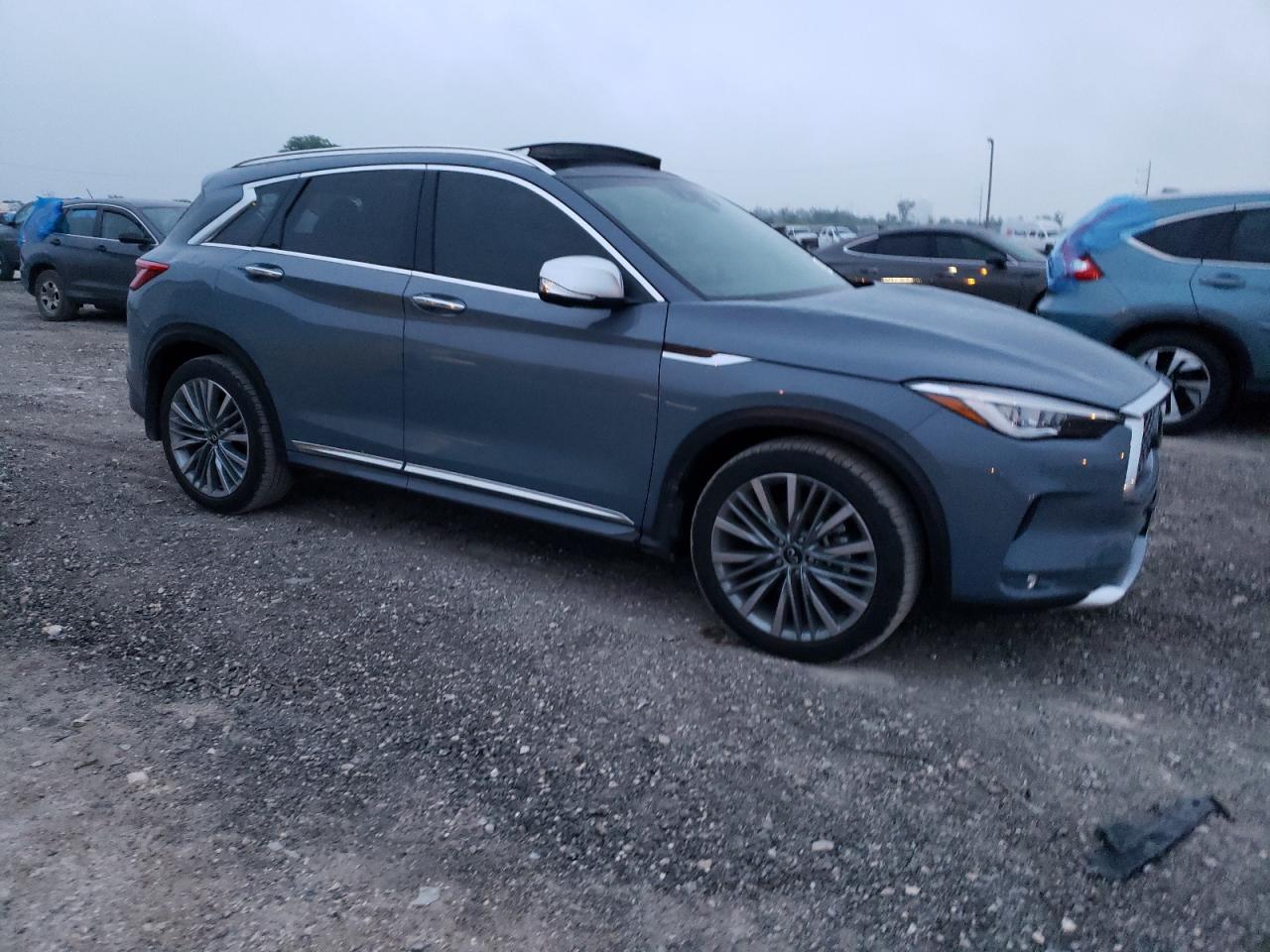 Photo 3 VIN: 3PCAJ5EA0PF118769 - INFINITI QX50 