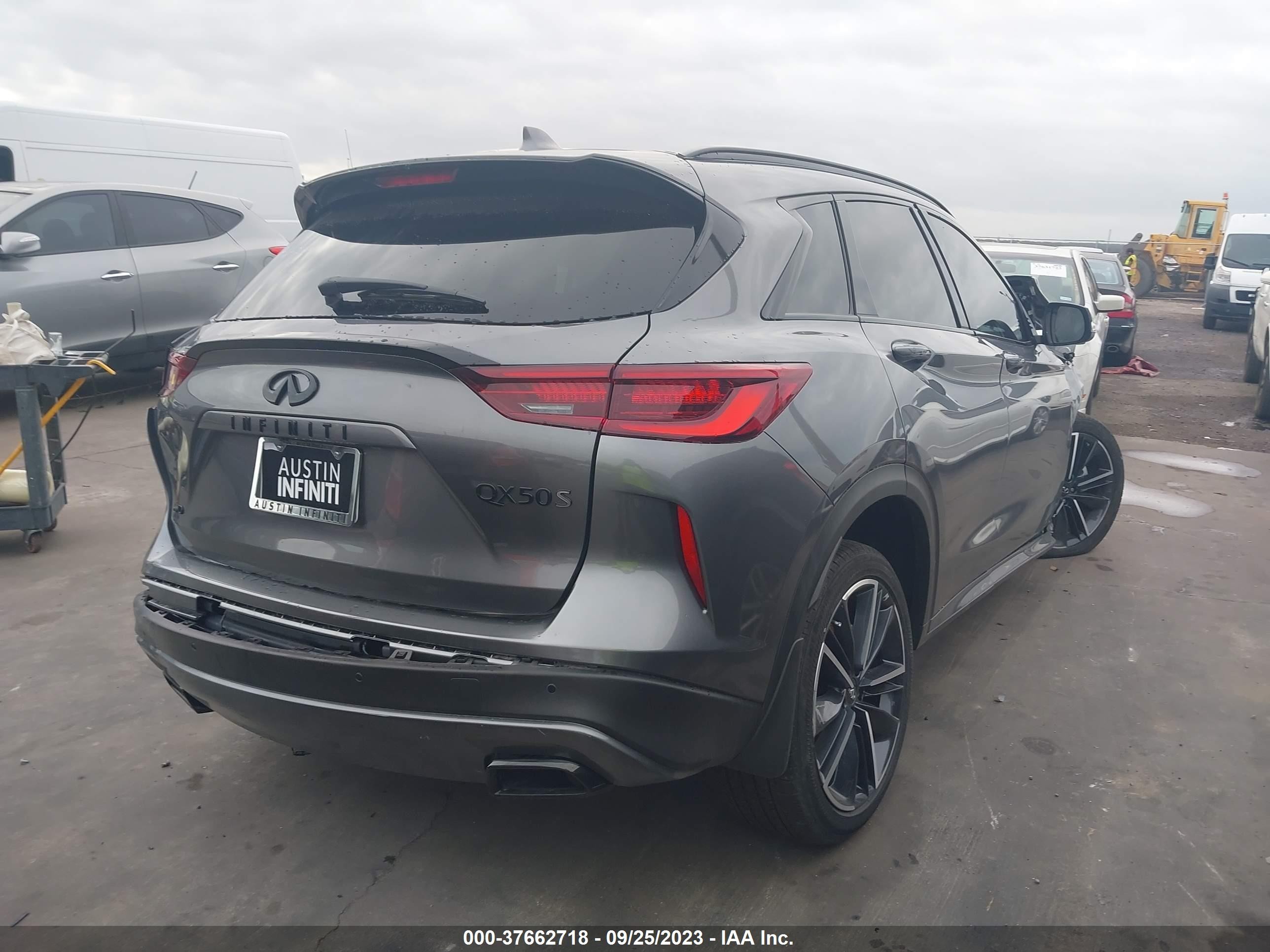 Photo 3 VIN: 3PCAJ5FB9PF116025 - INFINITI QX50 