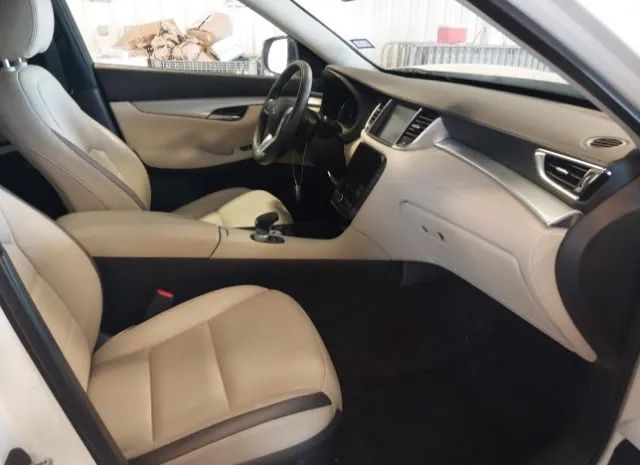 Photo 4 VIN: 3PCAJ5M10KF125635 - INFINITI QX50 