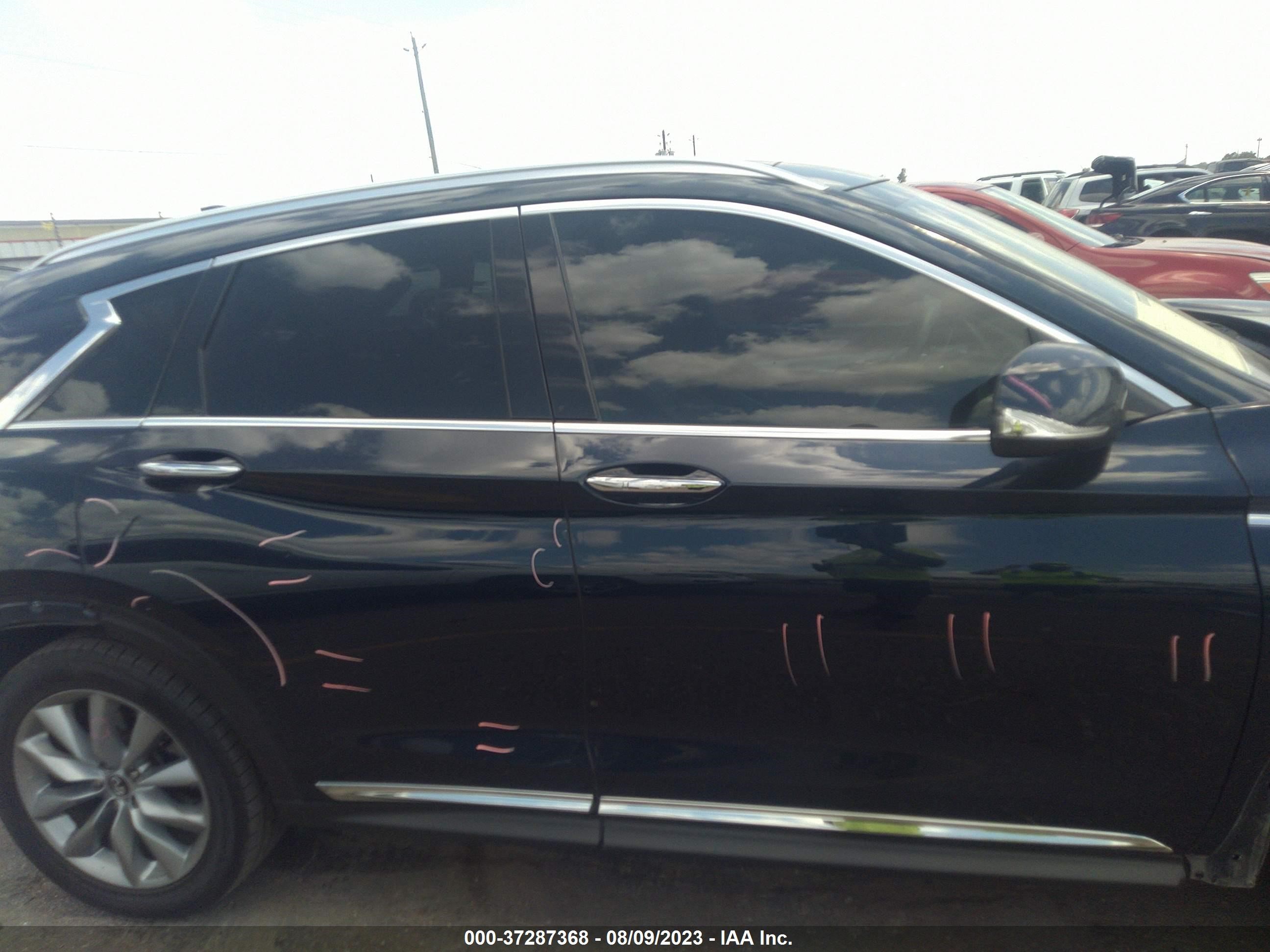 Photo 12 VIN: 3PCAJ5M12KF136250 - INFINITI QX50 