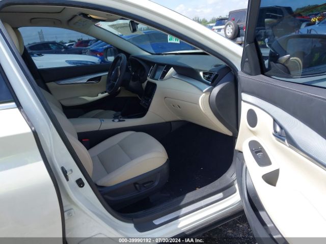 Photo 4 VIN: 3PCAJ5M17KF130007 - INFINITI QX50 