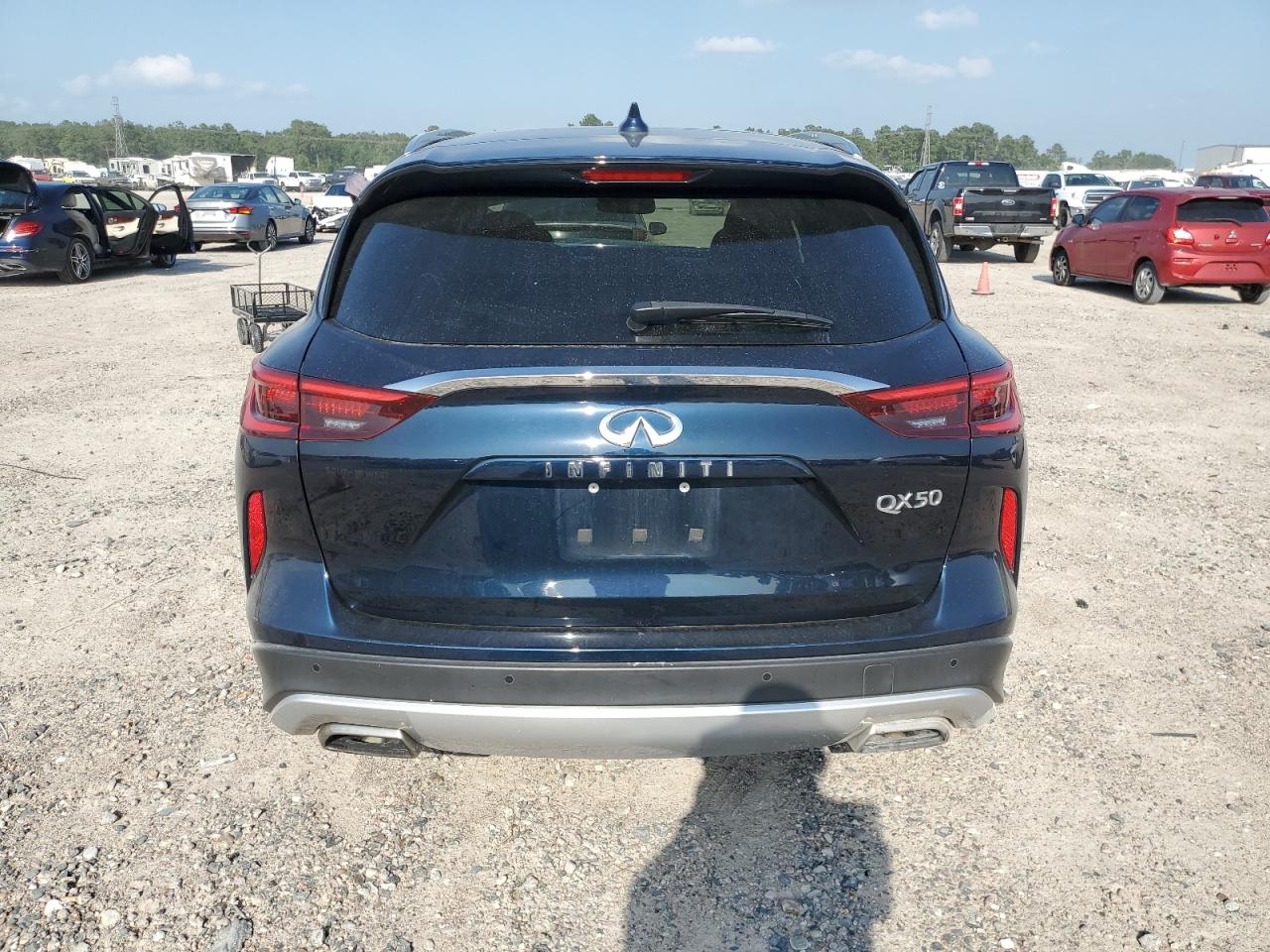 Photo 5 VIN: 3PCAJ5M17KF132758 - INFINITI QX50 