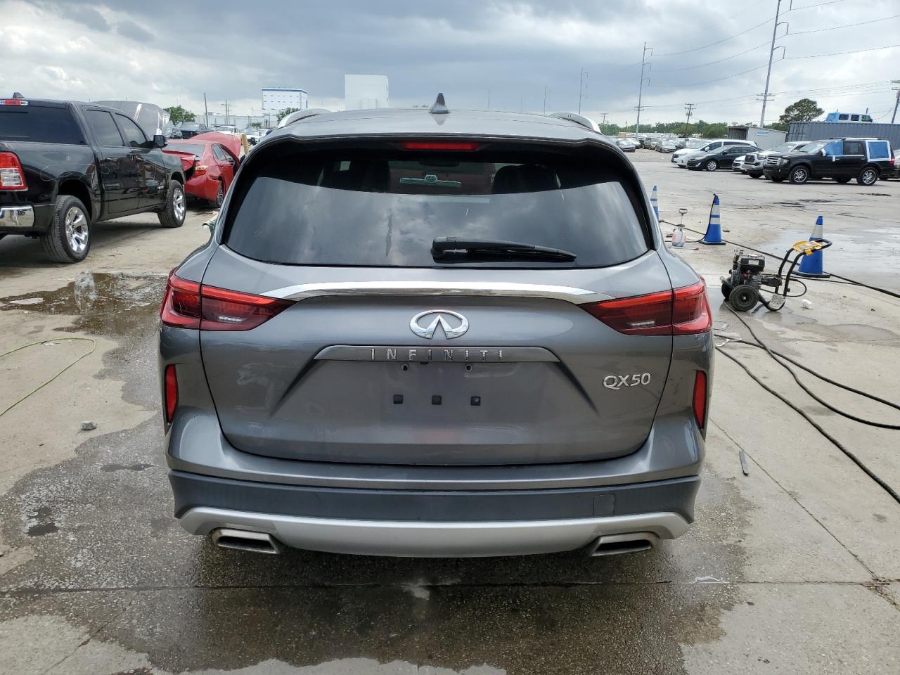 Photo 5 VIN: 3PCAJ5M1XKF134794 - INFINITI QX50 