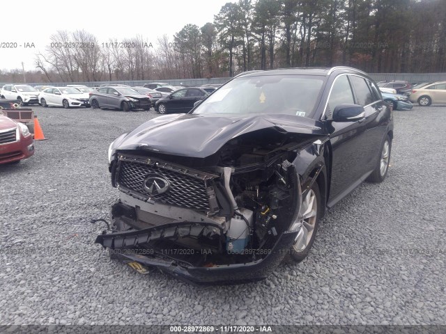 Photo 1 VIN: 3PCAJ5M30KF105905 - INFINITI QX50 